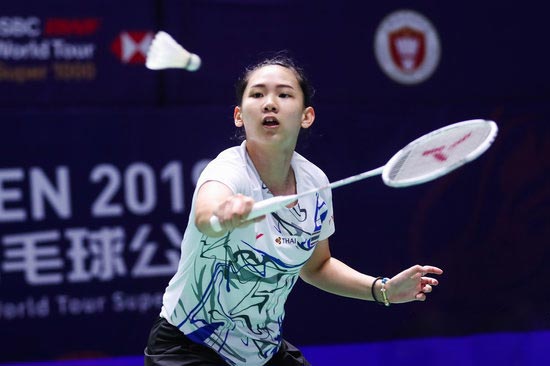 成为本届选 成为本届选